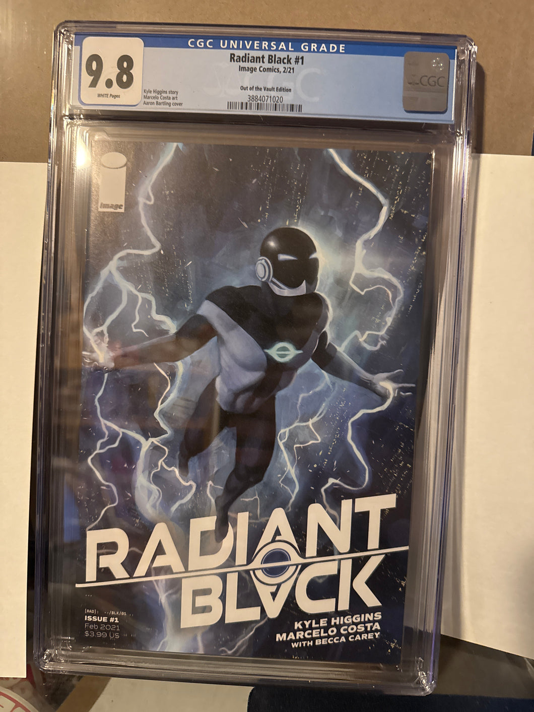Radiant Black #1 CBCS 9.8 Aaron Bartling TRADE Variant Cover 2021