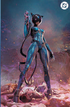 Load image into Gallery viewer, Bjorn Barends Absolute Catwoman #1 VIRGIN &amp; TRADE SET LTD 1000
